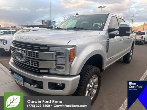 Used 2019 Ford F350 Platinum w/ Platinum Ultimate Package AWD/4WD image 4