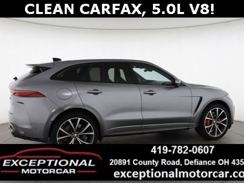 Used 2022 Jaguar F-PACE SVR image 21