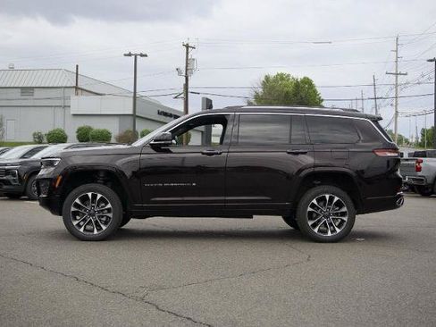 Used 2023 Jeep Grand Cherokee L Overland AWD/4WD image 7