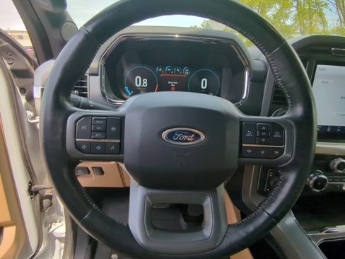Used 2022 Ford F150 Lariat image 27
