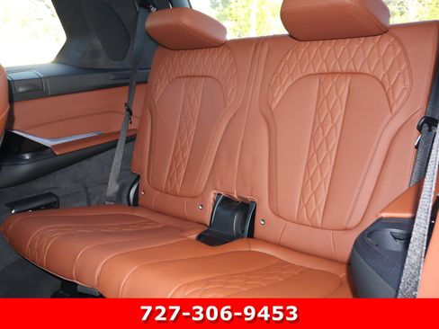 Used 2026 BMW X7 M60i AWD/4WD image 15