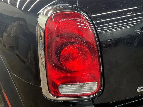 Used 2020 MINI Cooper Countryman S w/ Storage Package image 32