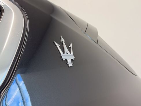 Used 2024 Maserati Grecale GT AWD/4WD image 37