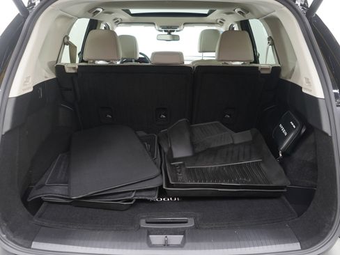 Used 2023 Nissan Rogue SL image 9