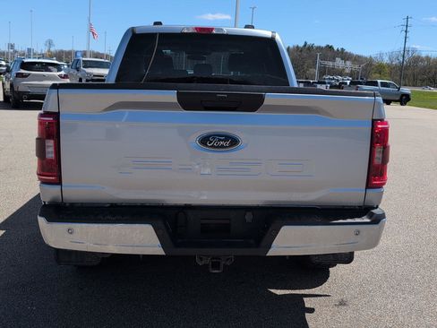 Used 2023 Ford F150 XLT AWD/4WD image 4