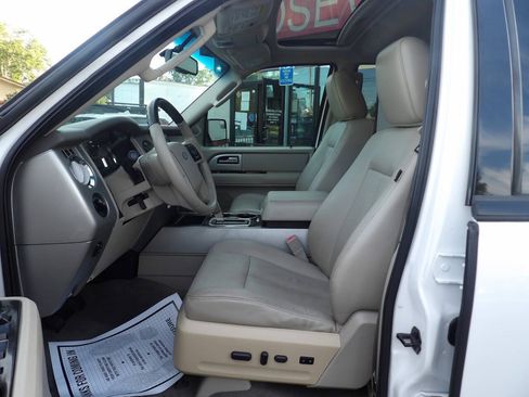Used 2012 Ford Expedition Limited RWD image 9