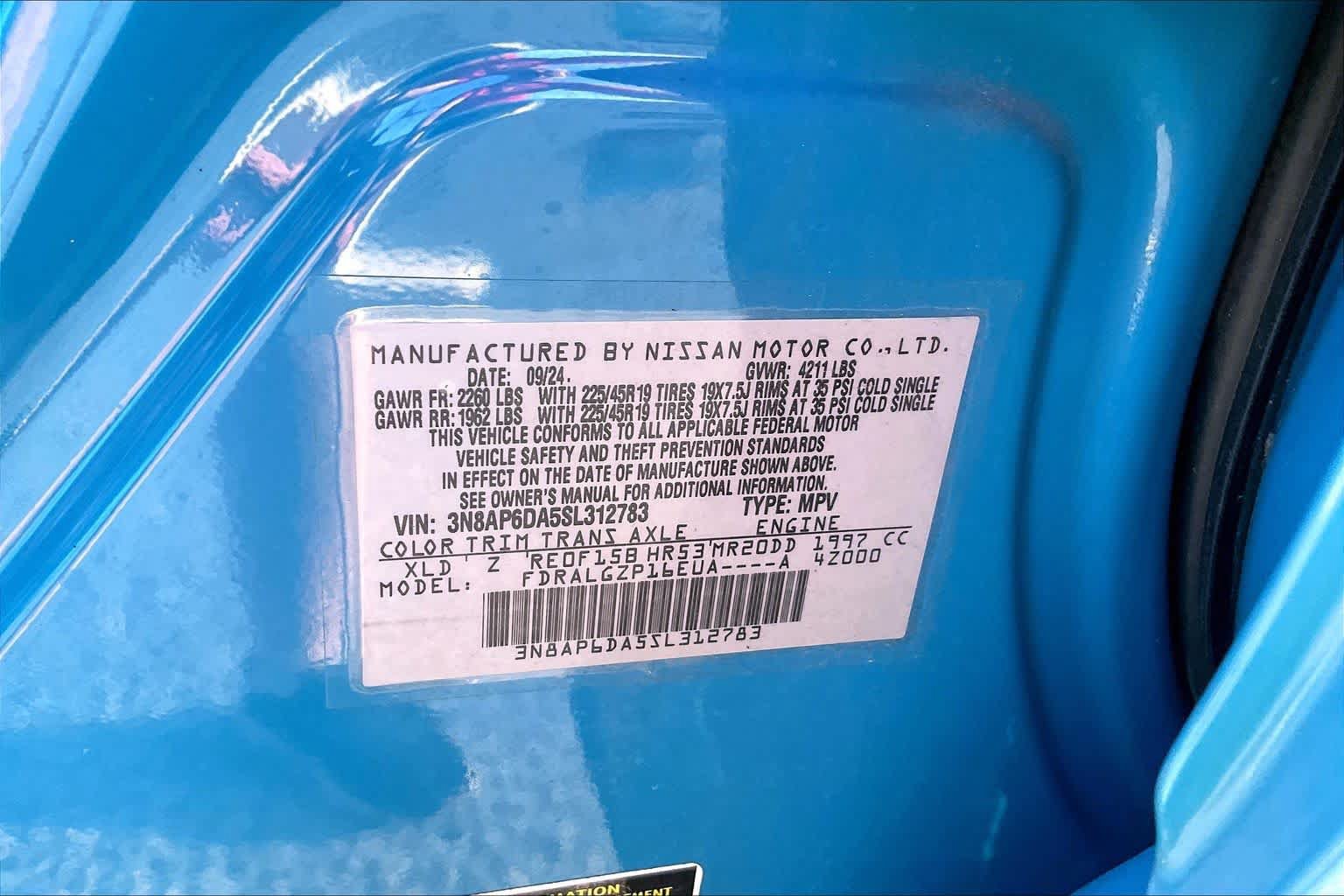 Used 2025 Nissan Kicks SR FWD image 34