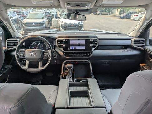 Used 2023 Toyota Tundra SR5 w/ SR5 Convenience Package AWD/4WD image 28