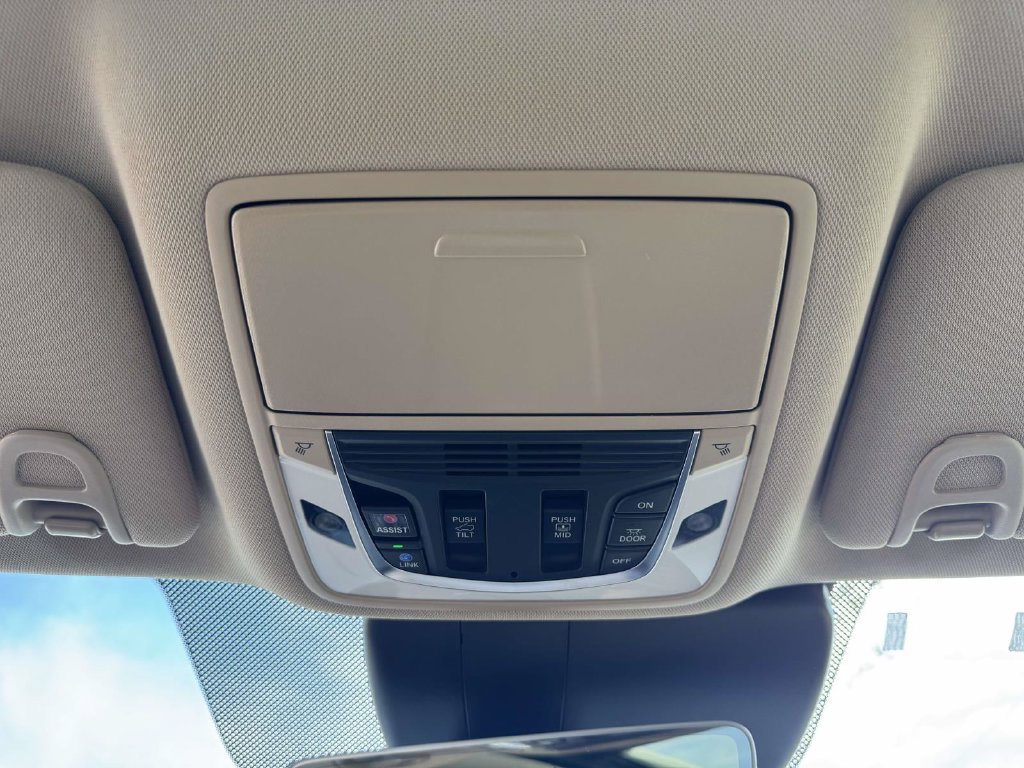 Certified 2023 Acura RDX AWD image 32
