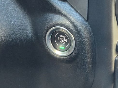 Used 2020 Chevrolet Silverado 1500 RST w/ All-Star Edition image 35