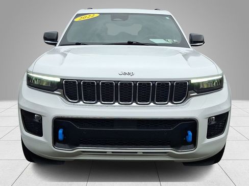 Used 2022 Jeep Grand Cherokee Overland image 3