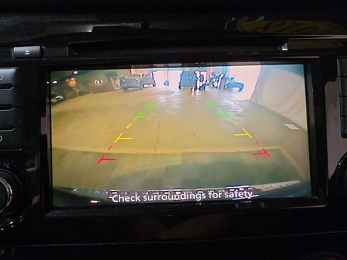 Used 2018 Nissan Rogue S AWD/4WD image 22