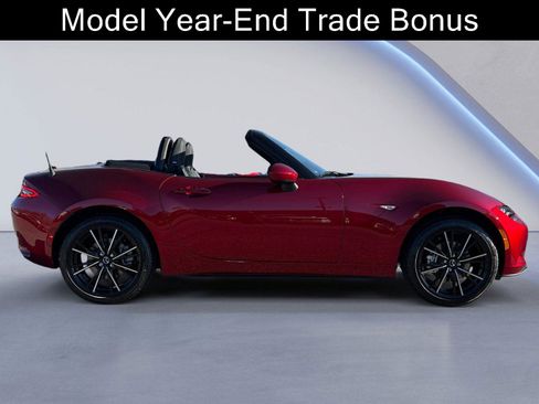 New 2025 MAZDA MX-5 Miata Grand Touring w/ Weather Package RWD image 2