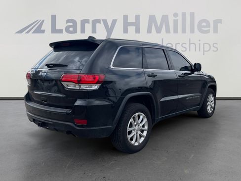 Used 2022 Jeep Grand Cherokee Laredo E image 5