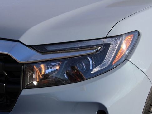 Certified 2024 Honda Ridgeline RTL image 12