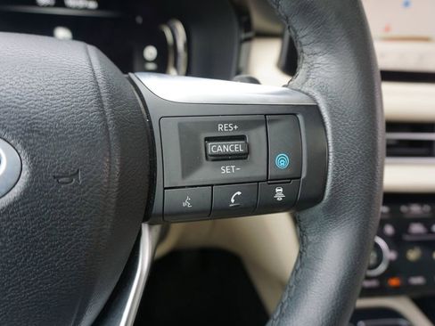 Used 2023 INFINITI QX60 Luxe w/ Performance Audio Package image 9