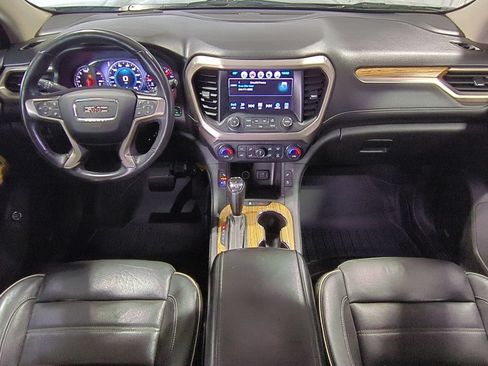 Used 2017 GMC Acadia Denali w/ Technology Package AWD/4WD image 18