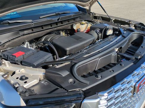 Used 2021 GMC Yukon Denali w/ Denali Ultimate Package image 33