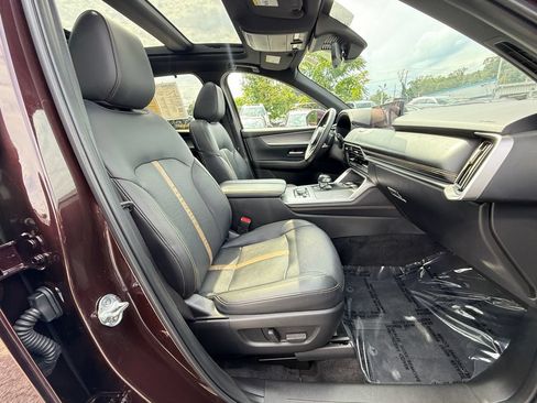 Used 2024 MAZDA CX-90 Plug-In Hybrid w/ Premium Plus AWD/4WD image 28