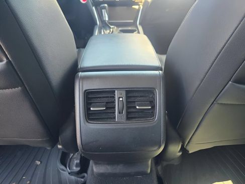 Used 2018 Honda Accord EX-L image 27