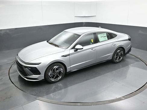 New 2026 Hyundai Sonata SEL FWD image 44