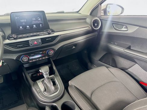 Used 2019 Kia Forte LXS image 22