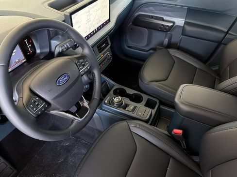 New 2026 Ford Maverick Lariat w/ Black Appearance Package AWD/4WD image 10
