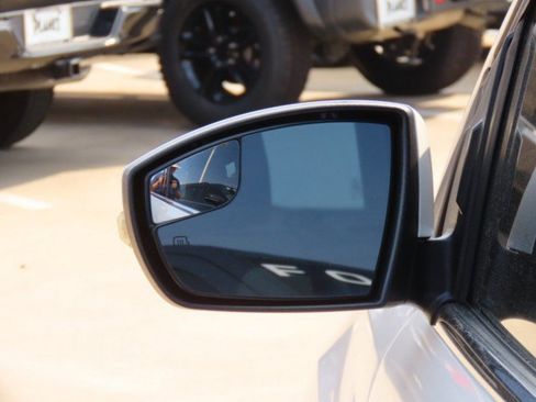 Used 2015 Ford Escape Titanium image 14