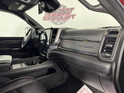 Used 2021 RAM 3500 Limited w/ Max Tow Package image 12