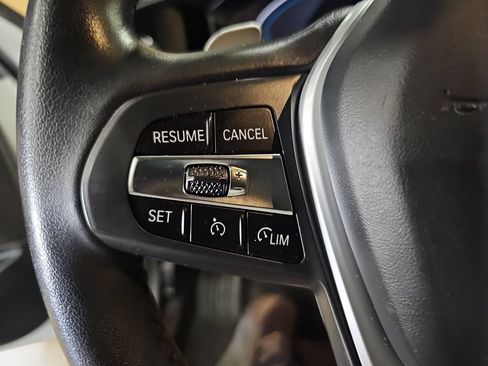 Used 2022 BMW 330e w/ Convenience Package RWD image 11