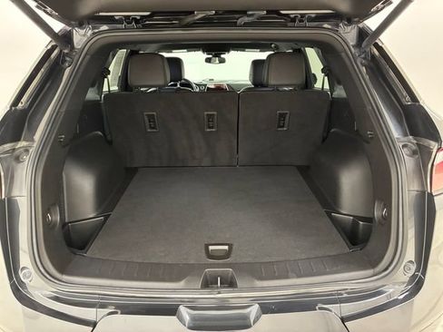 Used 2022 Chevrolet Blazer Premier w/ Enhanced Convenience Package AWD/4WD image 17