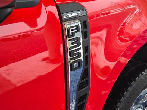 Used 2025 Ford F350 Lariat w/ Chrome Package AWD/4WD image 29