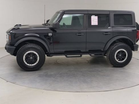 Certified 2023 Ford Bronco Big Bend w/ Sasquatch Package AWD/4WD image 18