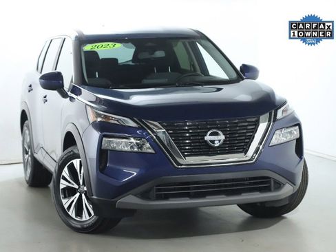 Certified 2023 Nissan Rogue SV AWD/4WD image 3