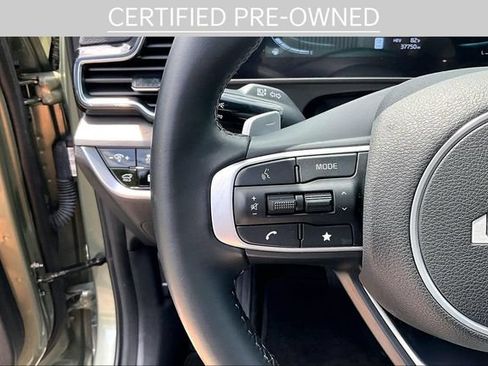 Certified 2025 Kia Sportage X-Line AWD/4WD image 16