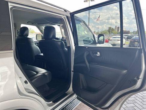 Used 2021 Nissan Armada SV AWD/4WD image 45
