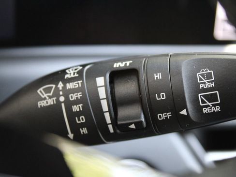 New 2026 Kia Seltos EX image 29