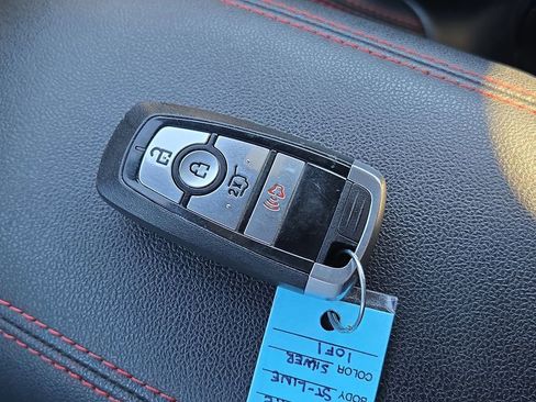 Used 2024 Ford Escape ST-Line image 31