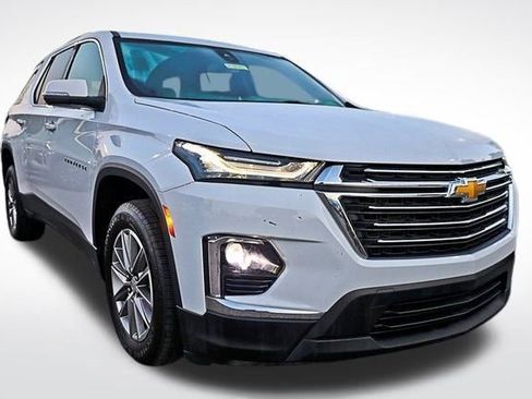 Used 2023 Chevrolet Traverse LT w/ LPO, Cargo Package image 5