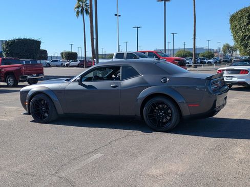 Used 2021 Dodge Challenger R/T Scat Pack image 4
