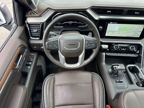 Used 2023 GMC Sierra 1500 Denali w/ Denali Reserve Package image 29