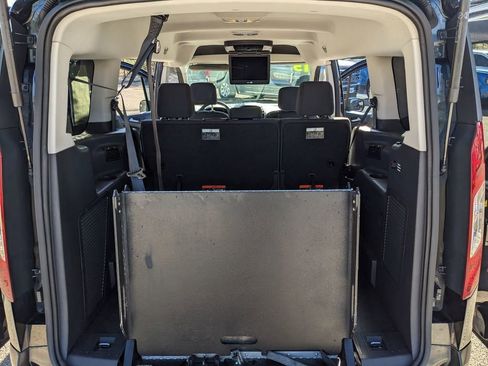 Used 2015 Ford Transit Connect XLT FWD image 21