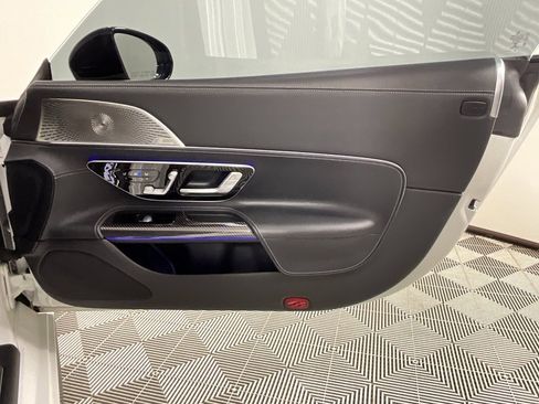 Used 2022 Mercedes-Benz SL 63 AMG SL 63 AMG image 23