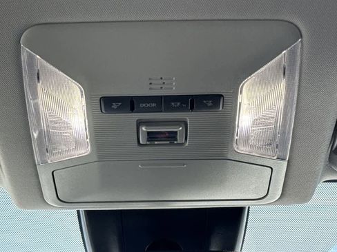 Used 2024 Toyota RAV4 Adventure image 20