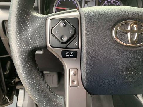 Used 2021 Toyota 4Runner Limited image 30