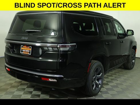New 2026 Jeep Grand Wagoneer Limited AWD/4WD image 9