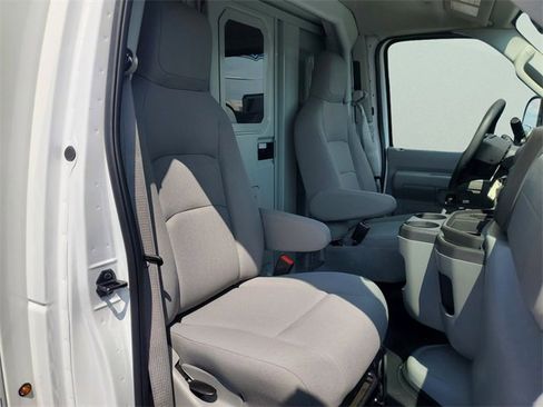 New 2026 Ford E-350 and Econoline 350 Super Duty w/ Power Equipment Group image 24