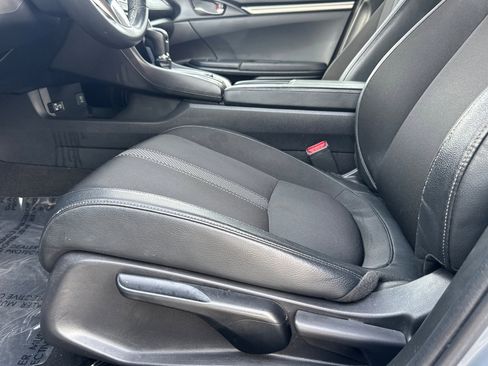 Used 2021 Honda Civic Sport image 14