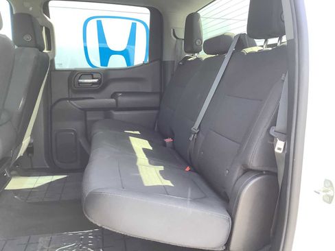Used 2022 Chevrolet Silverado 1500 Custom image 13