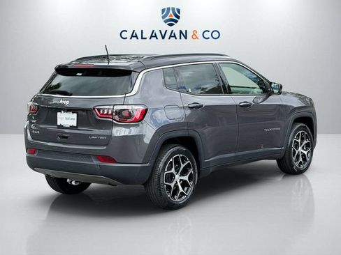 Used 2024 Jeep Compass Limited AWD/4WD image 7